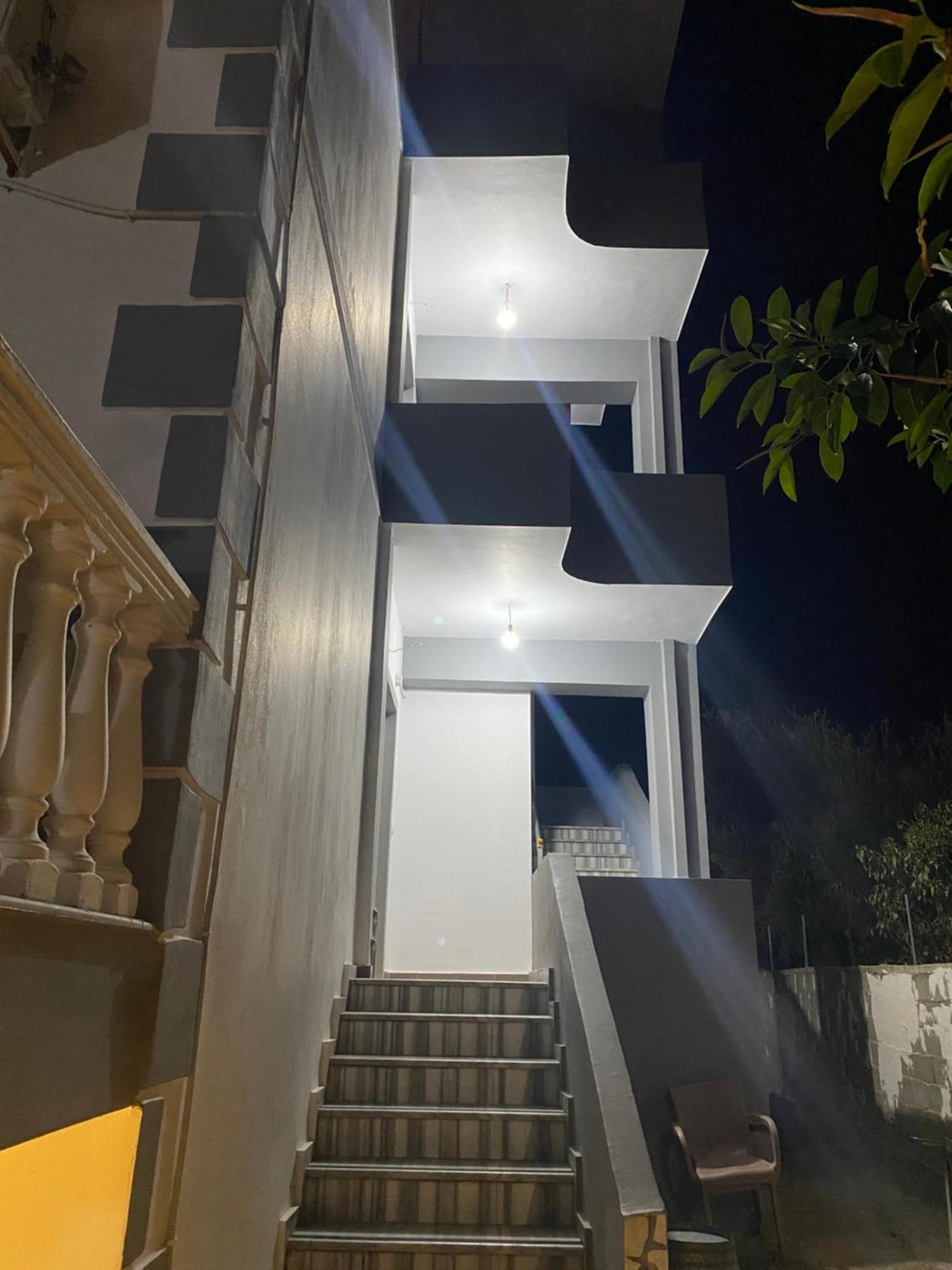 Studio Apartments Rizarjo Ksamil Buitenkant foto