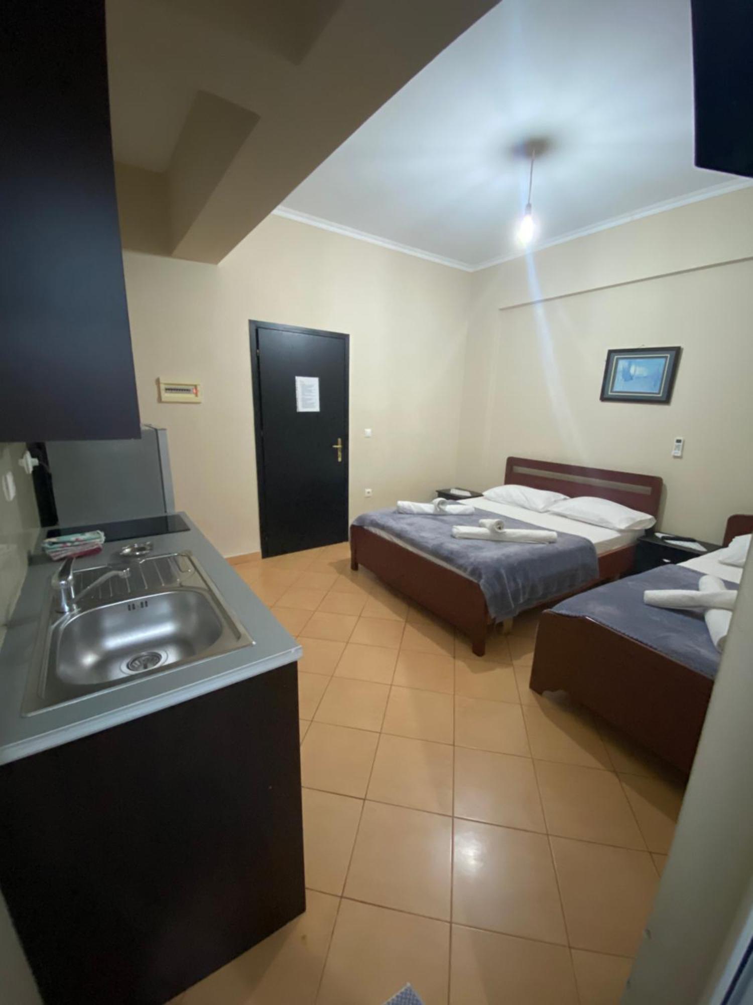Studio Apartments Rizarjo Ksamil Buitenkant foto