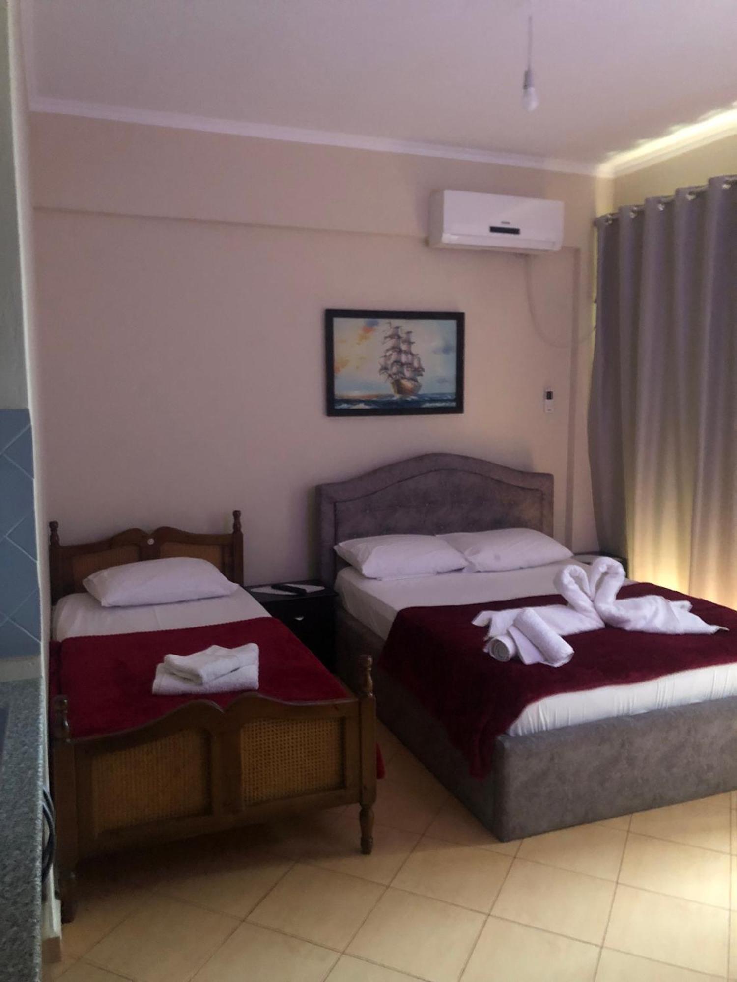 Studio Apartments Rizarjo Ksamil Buitenkant foto