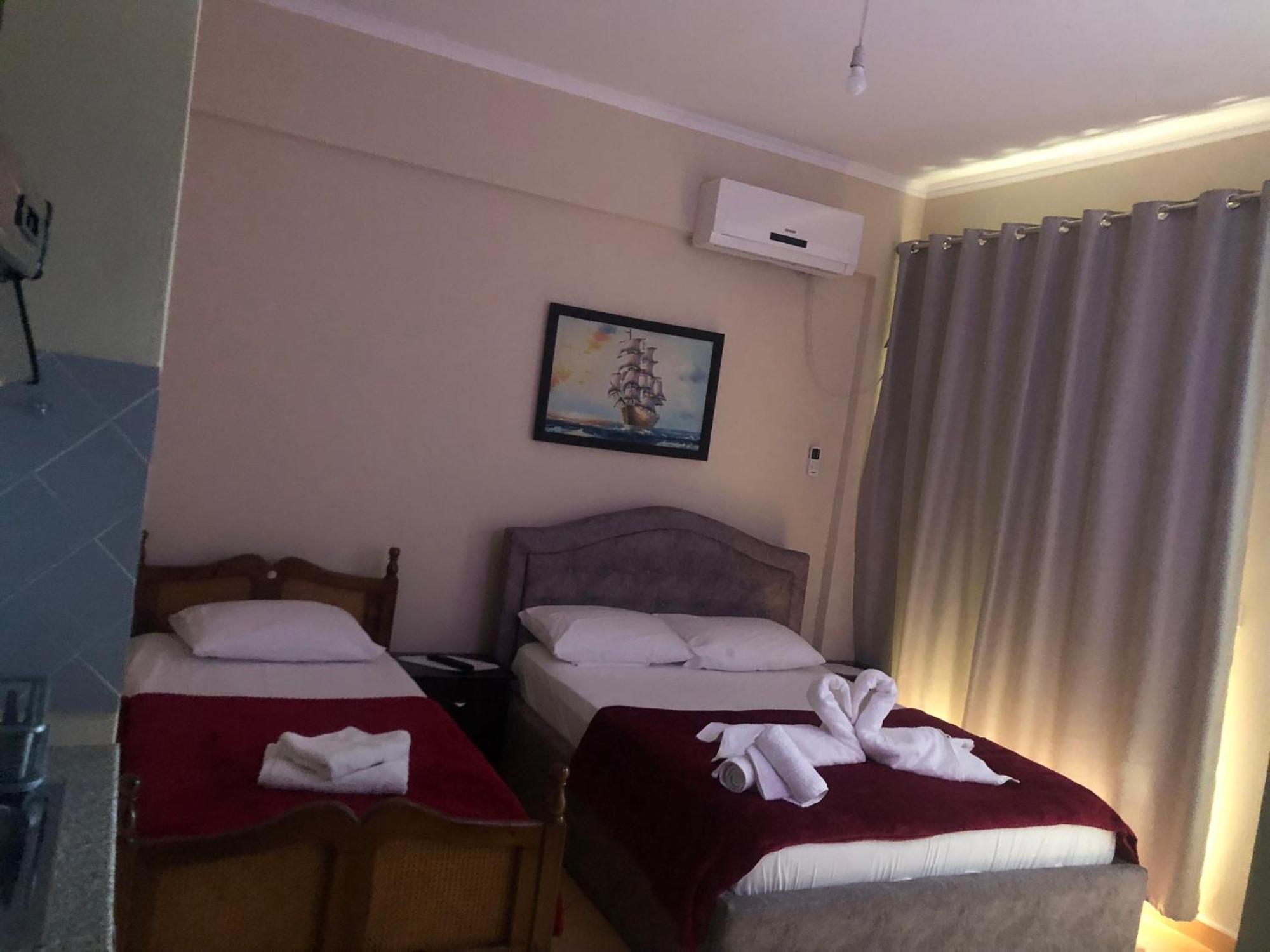 Studio Apartments Rizarjo Ksamil Buitenkant foto