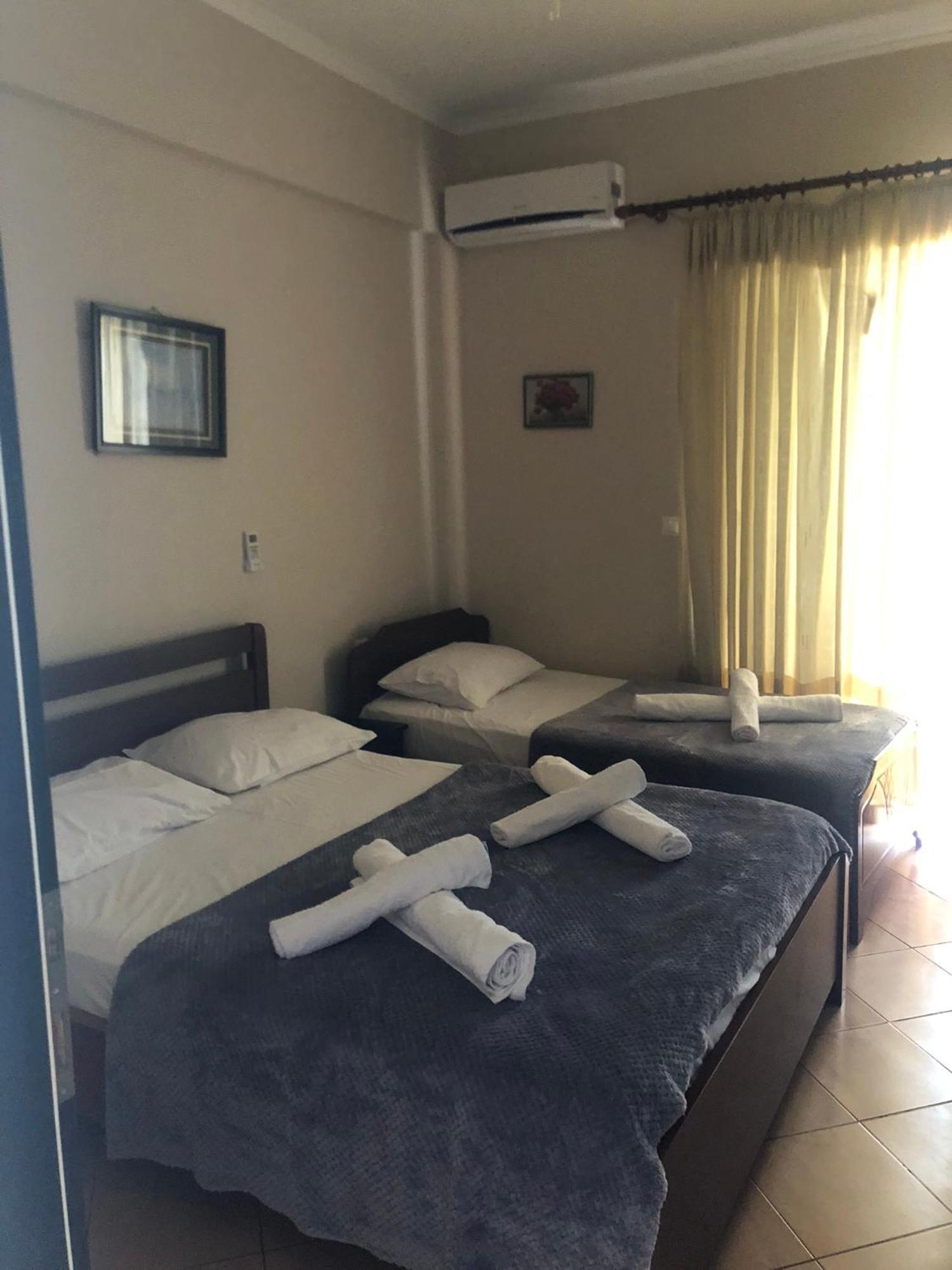 Studio Apartments Rizarjo Ksamil Buitenkant foto