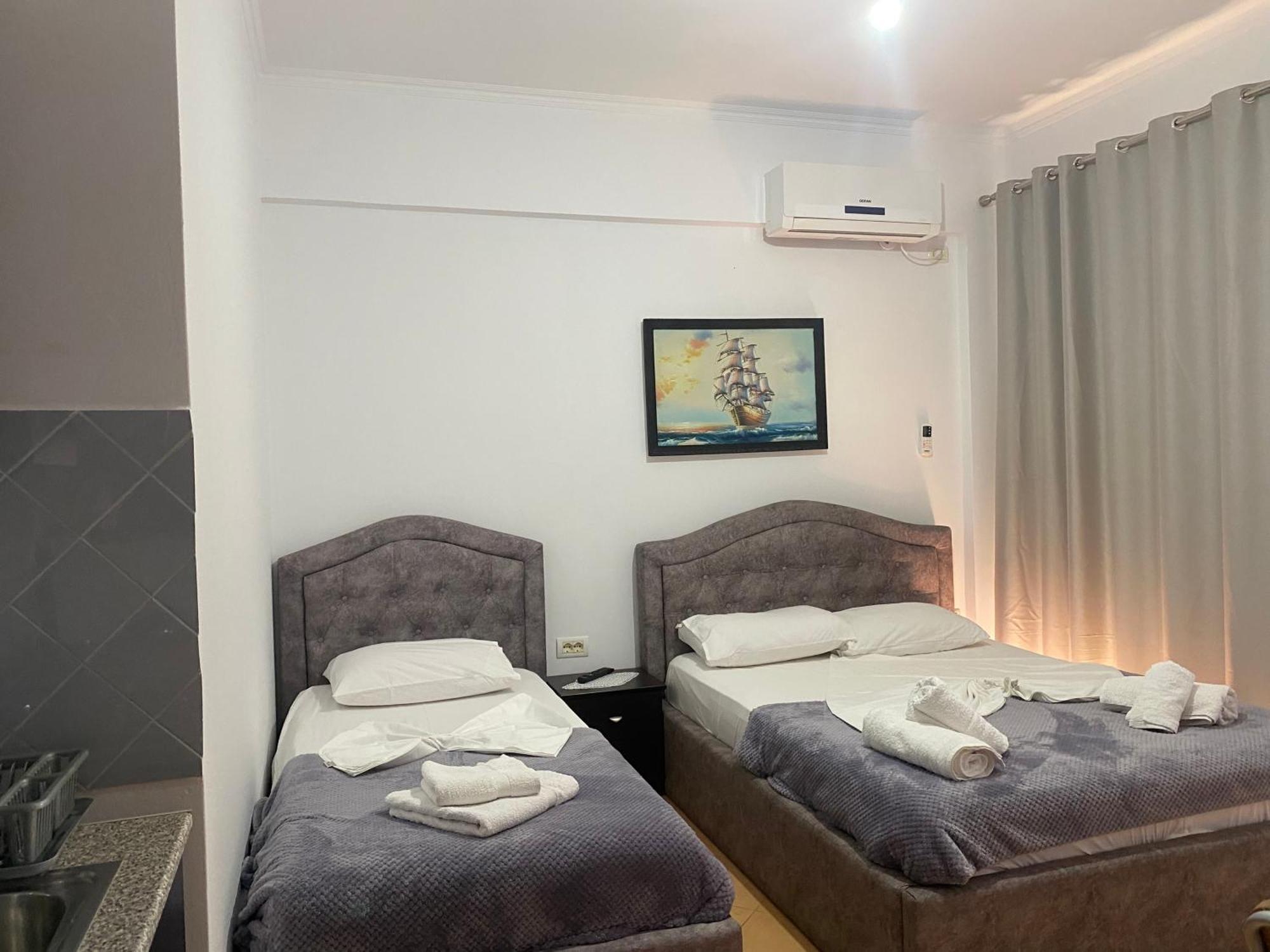 Studio Apartments Rizarjo Ksamil Buitenkant foto
